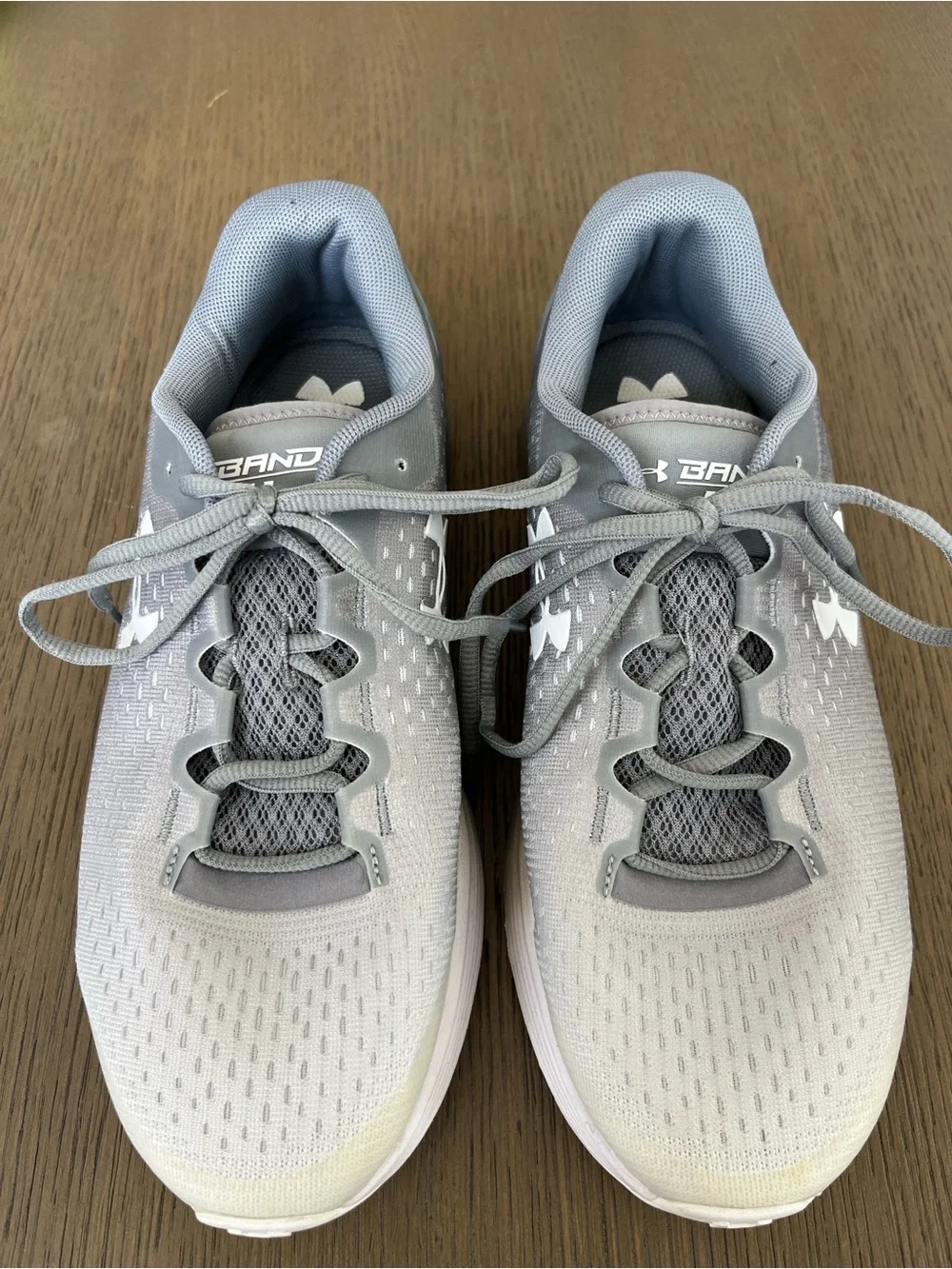 Under Armour Men's Charged Bandit 4 Running Shoes Gray White
